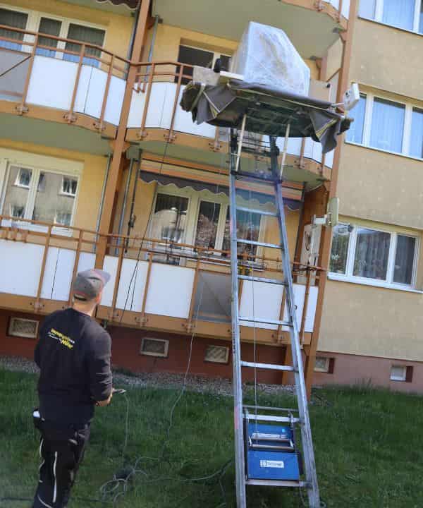 Fernumzug mit Möbellift Neumünster